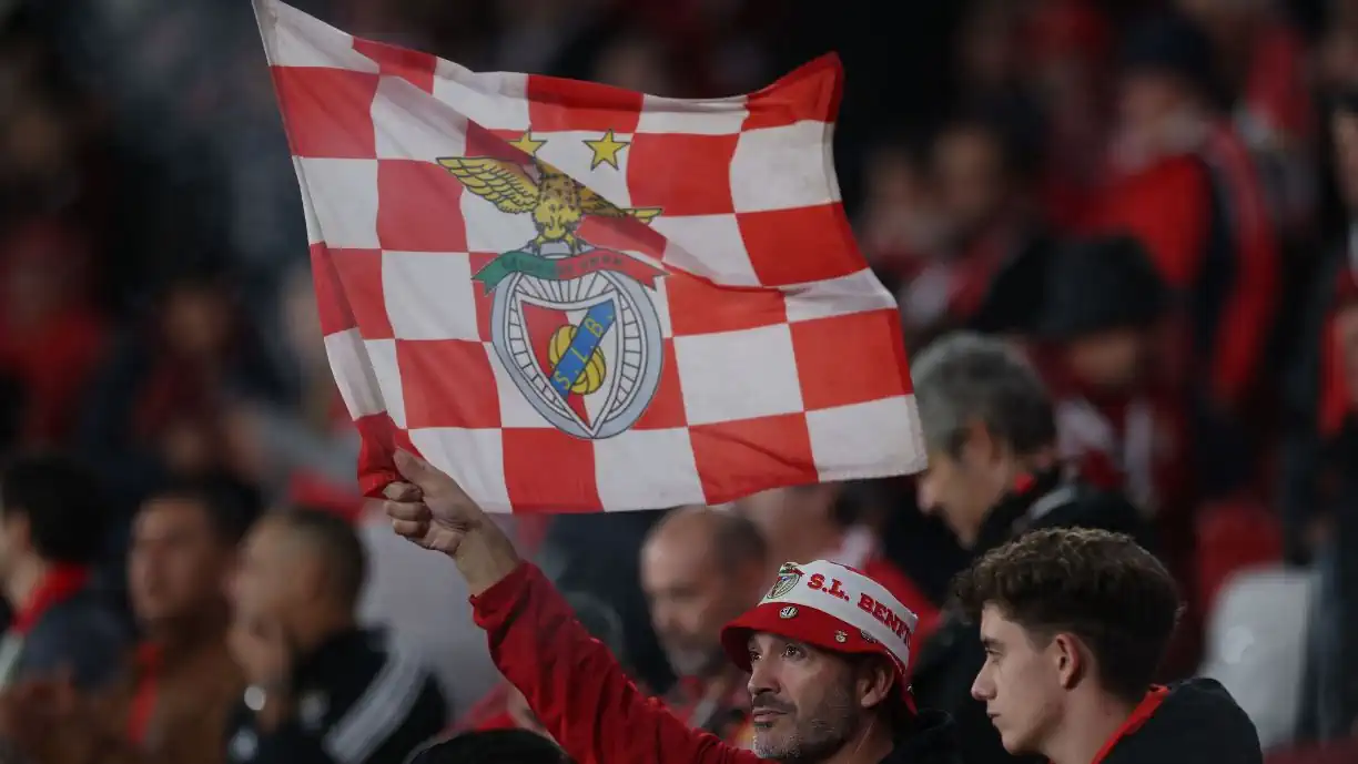 Falta de eficácia leva Benfica a perder invencibilidade no Campeonato