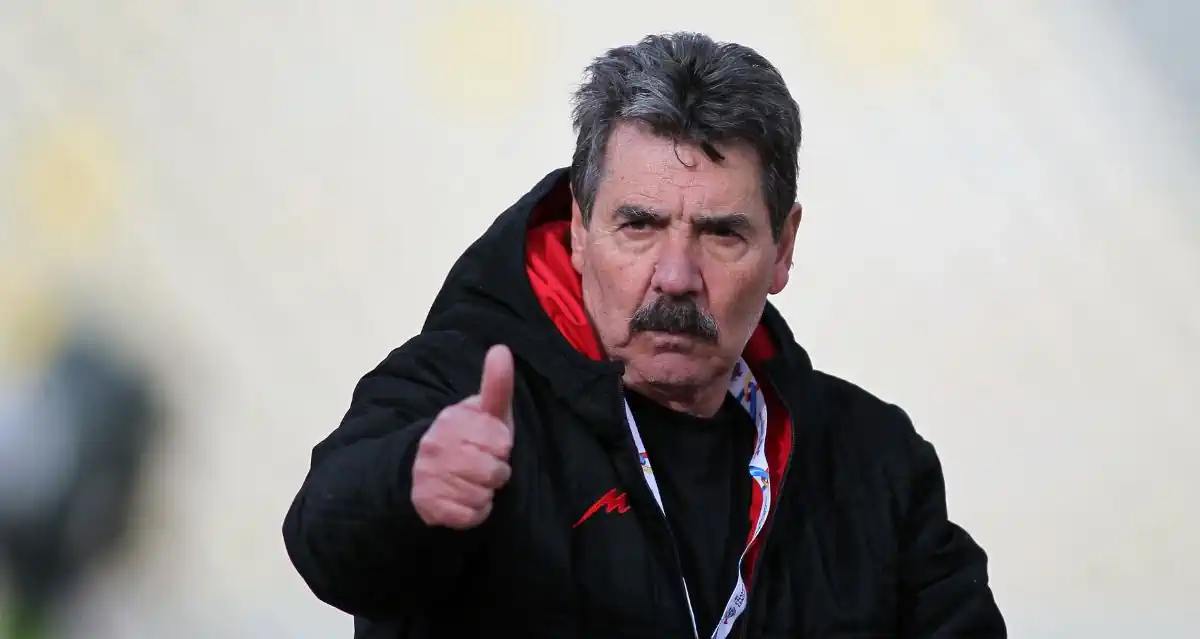 NUM DISCURSO EMOCIONANTE, TONI CELEBRA VALORES DO BENFICA E DEIXA MENSAGEM AOS ADEPTOS