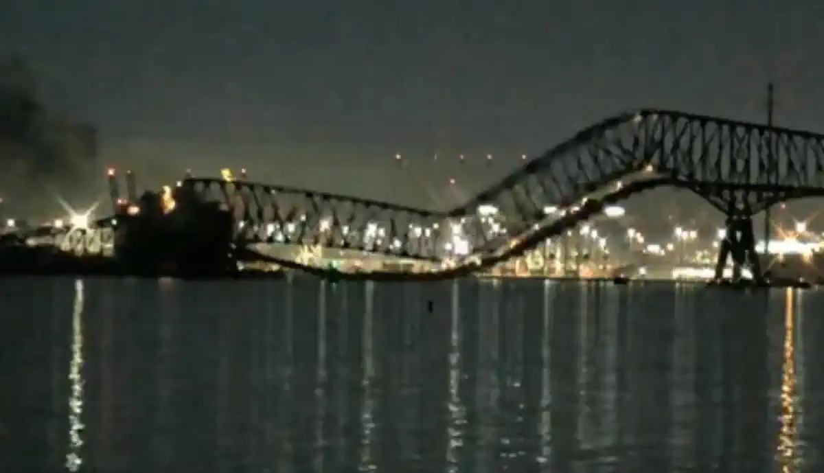 EXTRA BENFICA: CONFIRA MOMENTO EM QUE NAVIO EMBATEU NA PONTE DE BALTIMORE (COM VÍDEO)