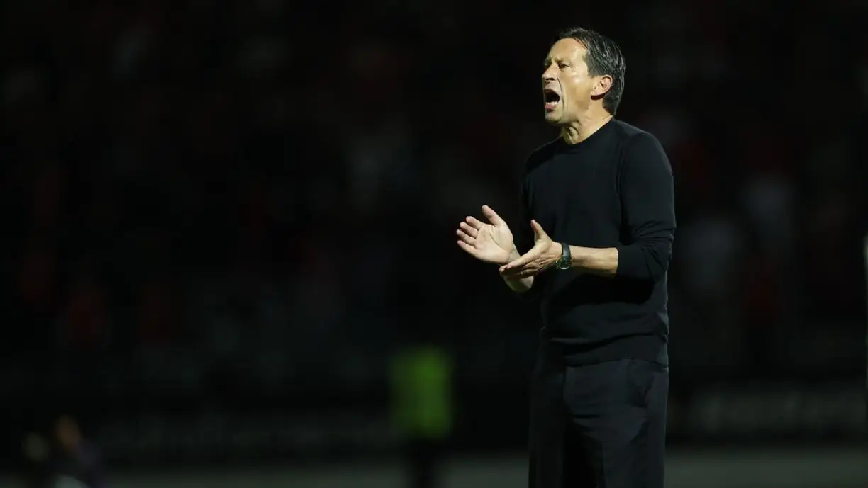 AFINAL NEM TUDO SÃO ROSAS! BENFICA VENCE CASA PIA, MAS ROGER SCHMIDT JÁ TEM NOVA 'DOR DE CABEÇA'