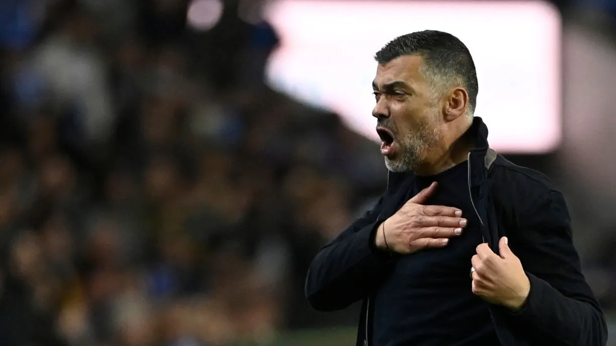 José Nunes afirma que a aquisição de Sérgio Conceição pelo Benfica é arriscada devido à sua ligação com o Porto