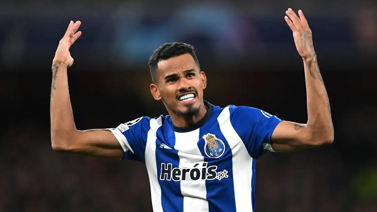 DEPOIS DE BIS AO BENFICA, GALENO TEM FALHANÇO ÉPICO E SAI A CHORAR DE CAMPO NO PORTO-GUIMARÃES (COM VÍDEO)