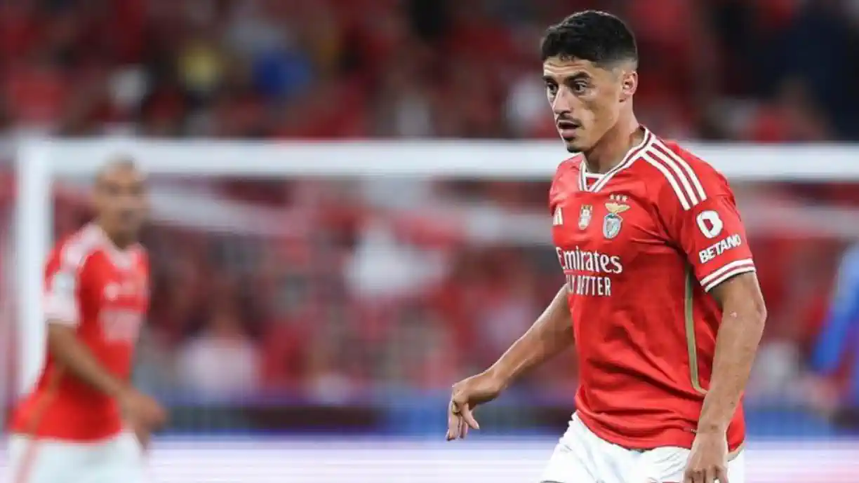 MAU, MARIA: AFINAL TIAGO GOUVEIA AINDA PODE DAR UMA 'PERNINHA' NO BENFICA - SPORTING