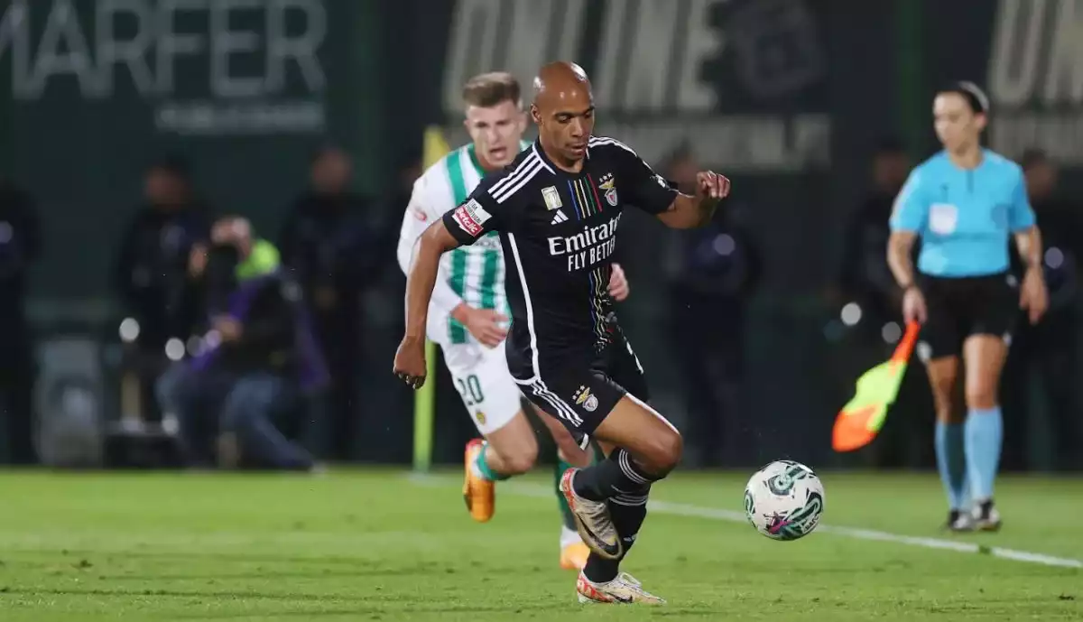 APÓS BENFICA 'ESCORREGAR' FRENTE AO RIO AVE, JOÃO MÁRIO APONTA FORÇAS PARA NOVA ÉPOCA