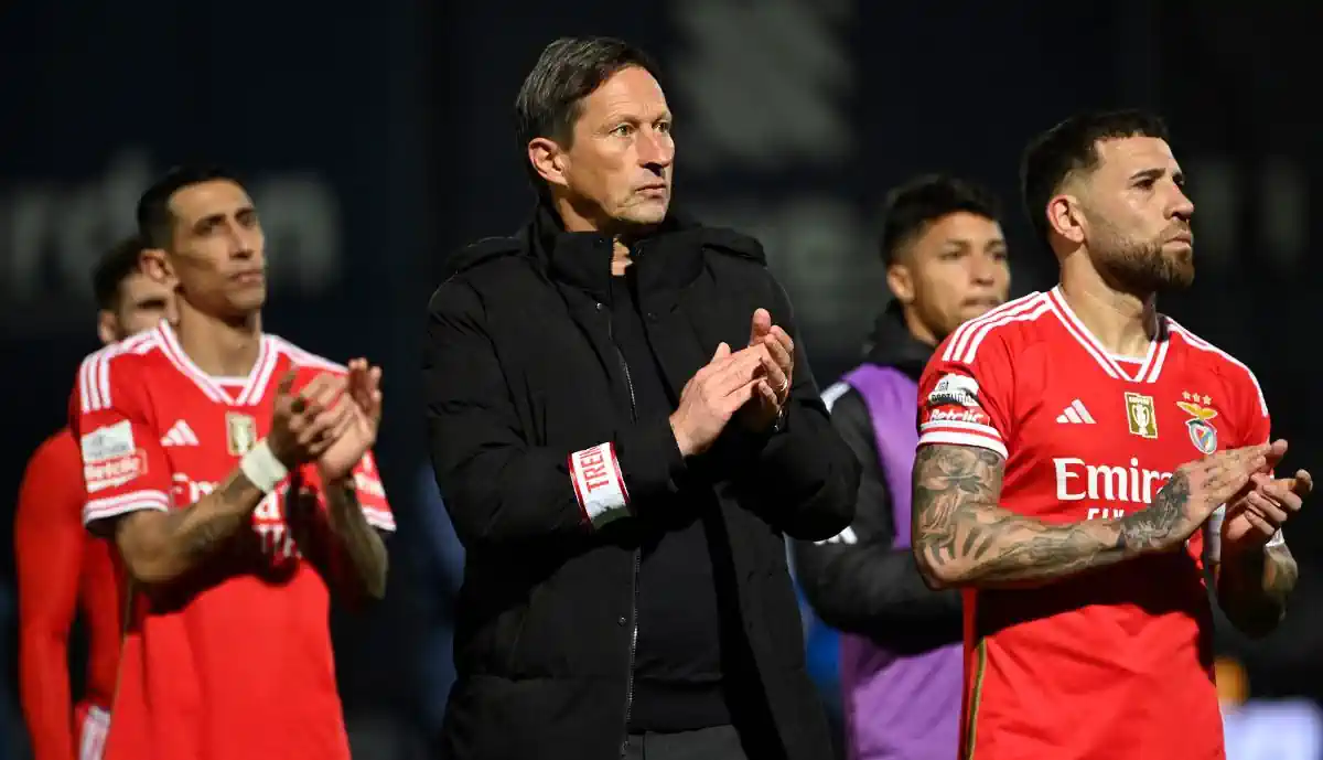 BENFICA SAI DERROTADO DE FAMALICÃO, MAS TITULAR DE SCHMIDT TEM RAZÕES PARA FESTEJAR