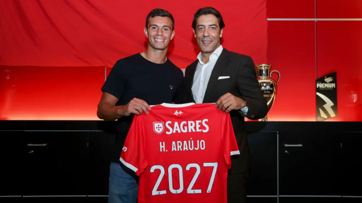 Exclusivo Glorioso 1904 - Henrique Araújo volta ao Benfica, mas tem prova pela frente