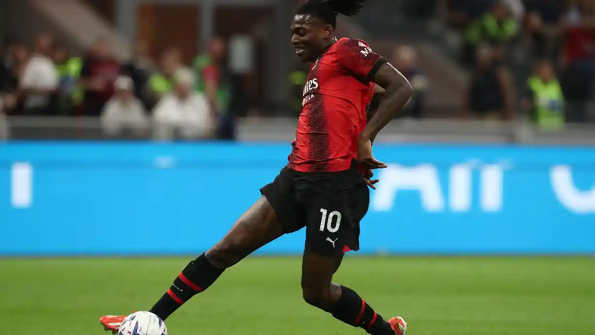 Rafael Leão admite que recebeu proposta do Benfica quando estava a começar na sua carreira no futebol