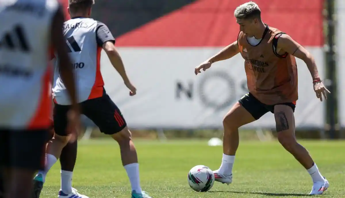 E esta? Benfica negociou atleta do Santos mas transferência foi "arruinada" por... Rollheiser