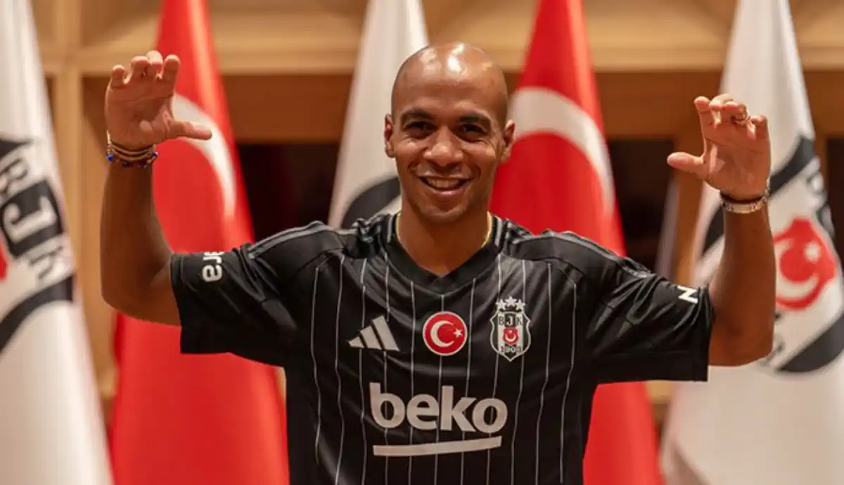 Após sair do Benfica, João Mário provoca caos no Besiktas: "Não tive nada a ver..."