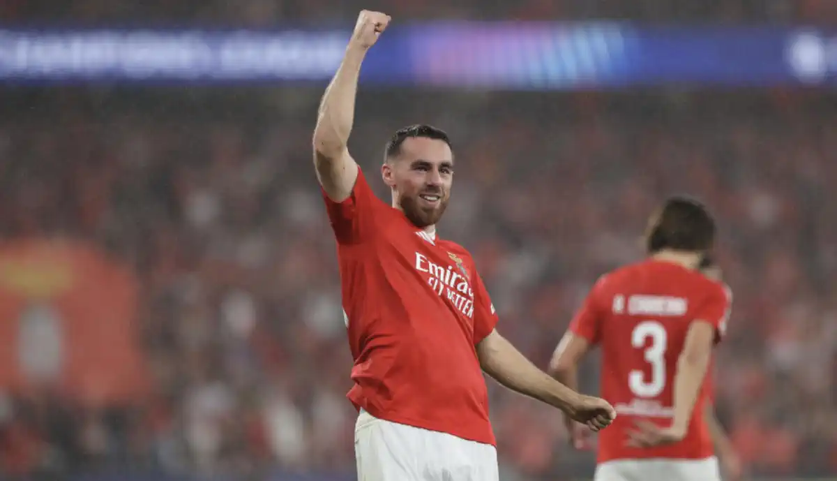 Alerta! Kokçu pode falhar o Benfica - V. Guimarães, mas não é o único