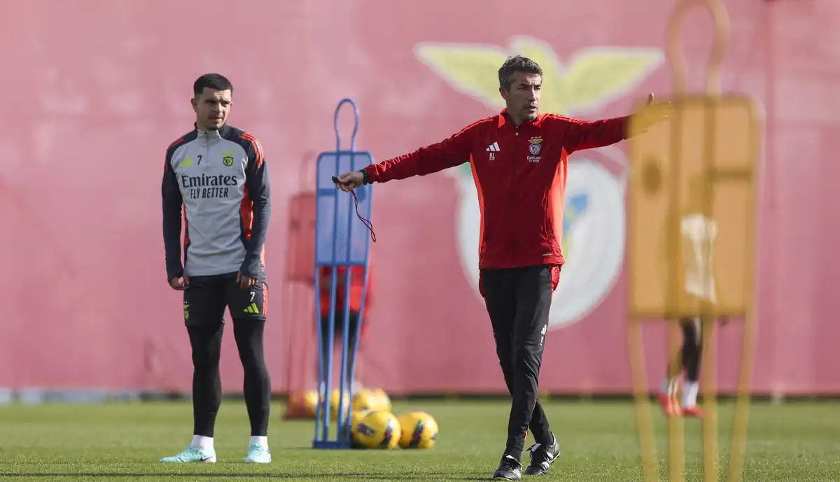 Bruno Lage vai gerir: titularíssimo do Benfica vai ser poupado com o Farense