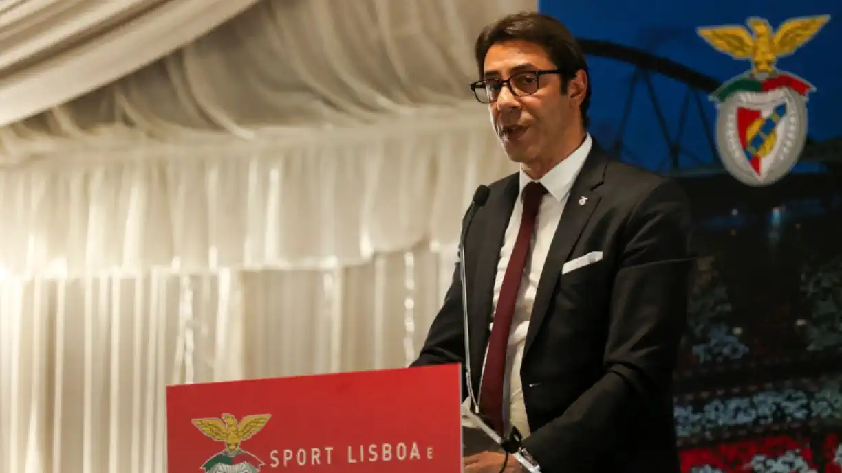 Exclusivo Glorioso 1904 - Benfica, de Rui Costa, já iniciou movimentações com vista à renovação de contrato de Raúl Moreira