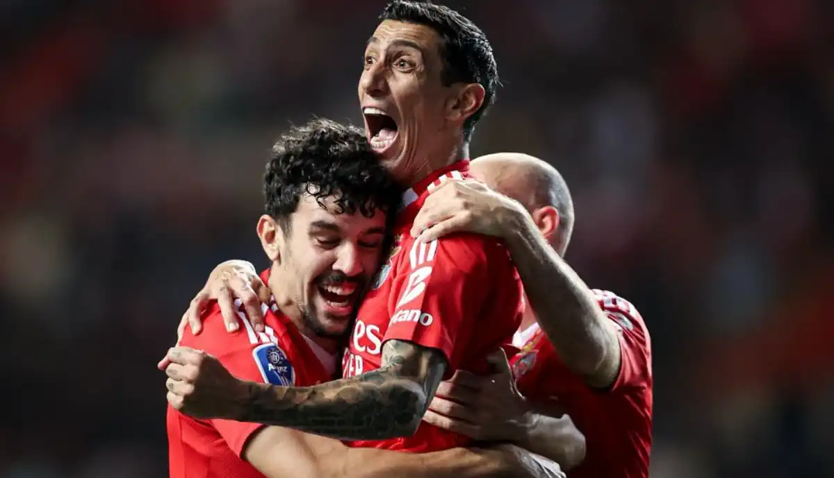 Exclusivo Glorioso 1904 - Benfica define futuro de Tomás Araújo