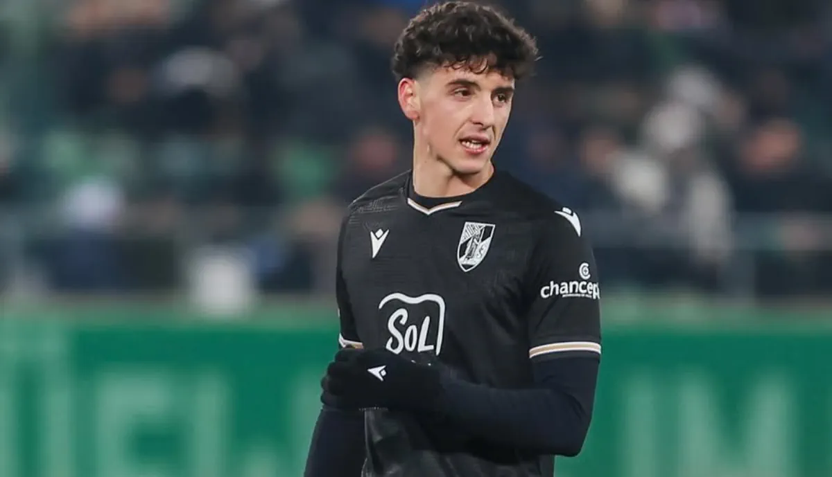 Pretendente de Manu Silva avança com oferta superior à do Benfica