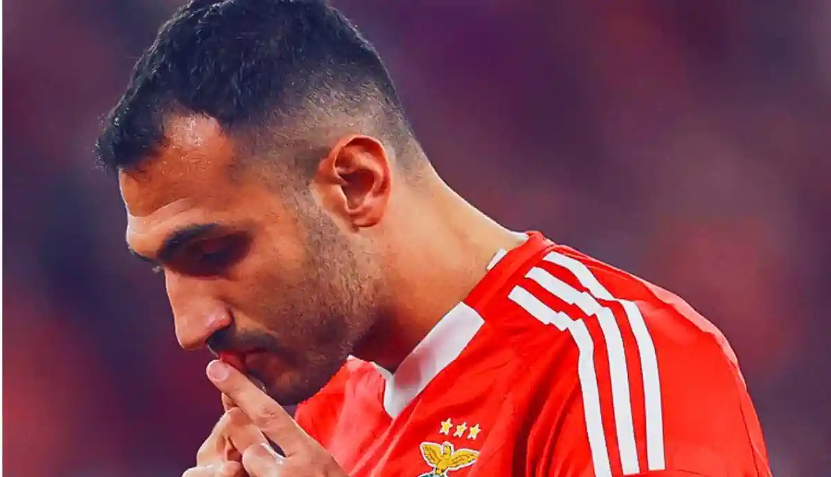 Pavlidis regressa aos golos, mas o melhor avançado é...alvo do Benfica