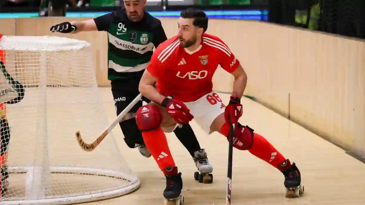 Hóquei do Benfica volta a não ser feliz e vê liderança a fugir para o Sporting