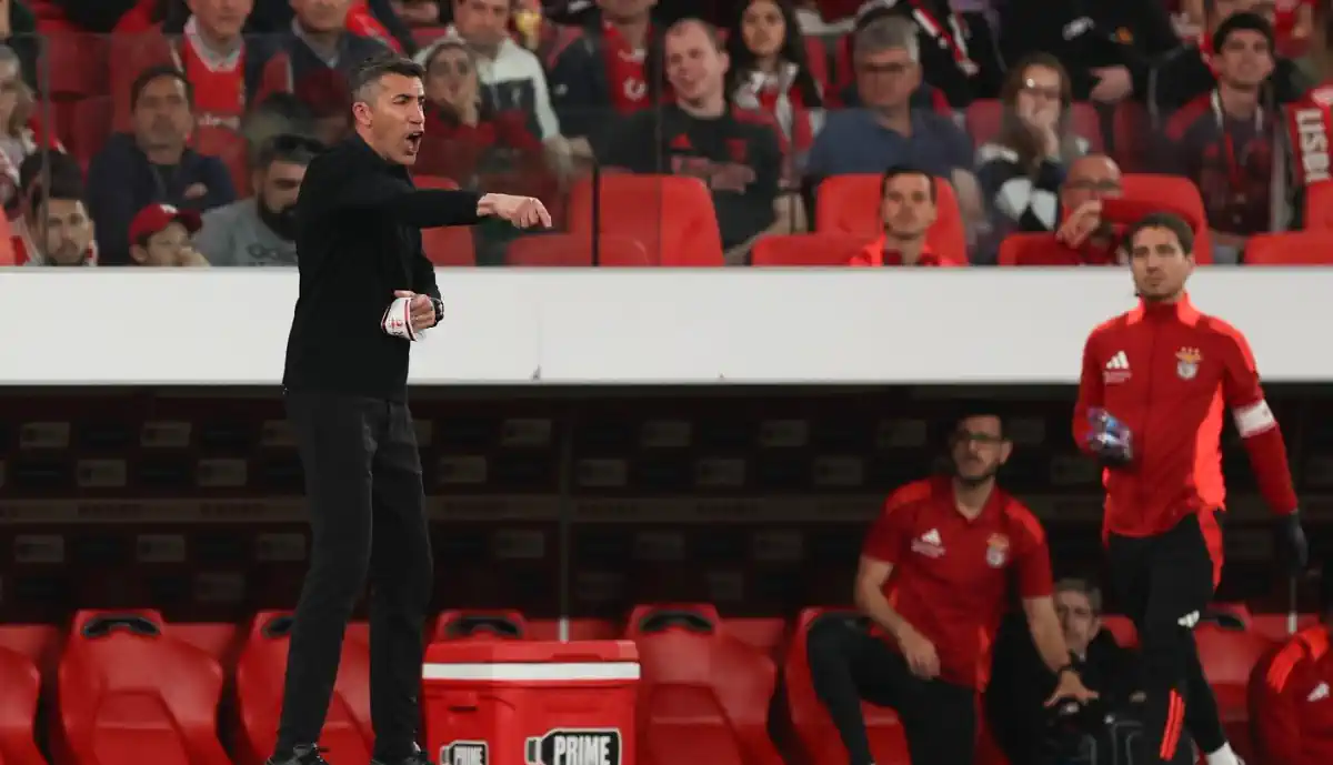Suplente deixou Bruno Lage com 'nervos à flor da pele' no Benfica - Tirsense