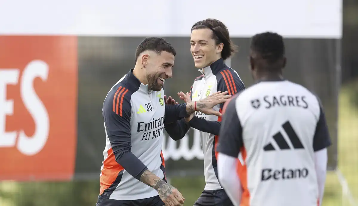 Atenção! Sucessor de Carreras não custa mais de 10 milhões ao Benfica