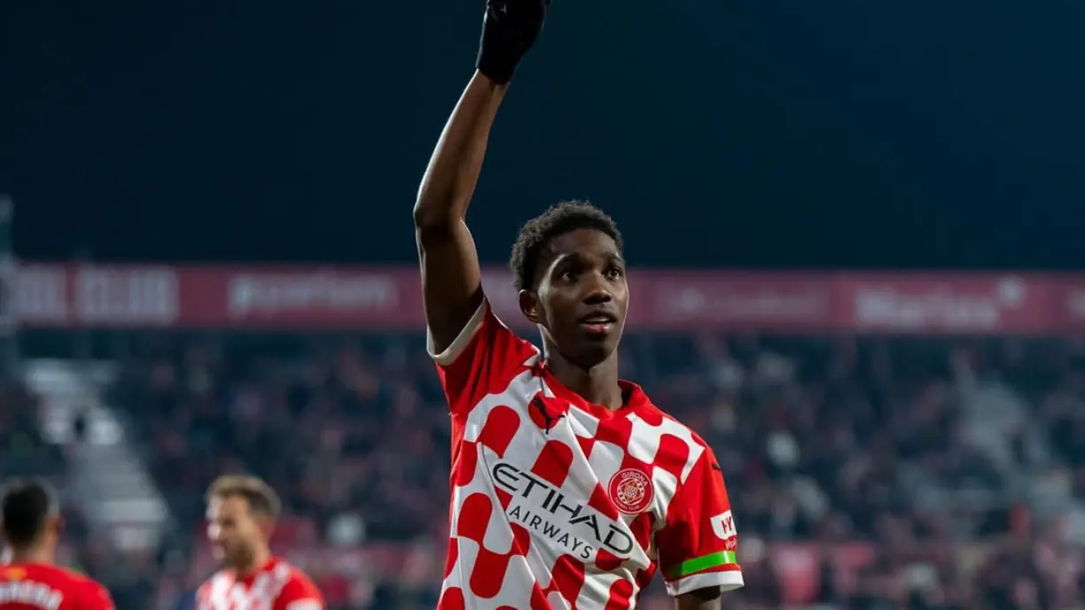 Benfica dá passo por Asprilla e envia proposta milionária ao Girona