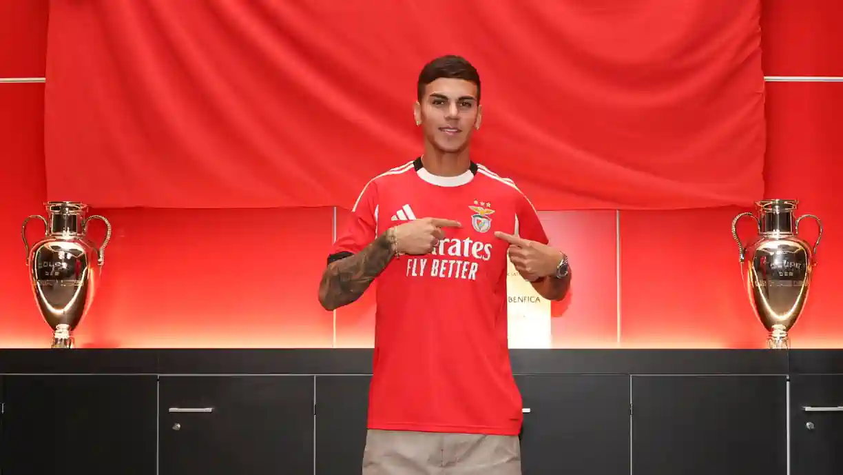 Acabadinho de chegar ao Benfica, Barrenechea foi comparado a ex-Sporting