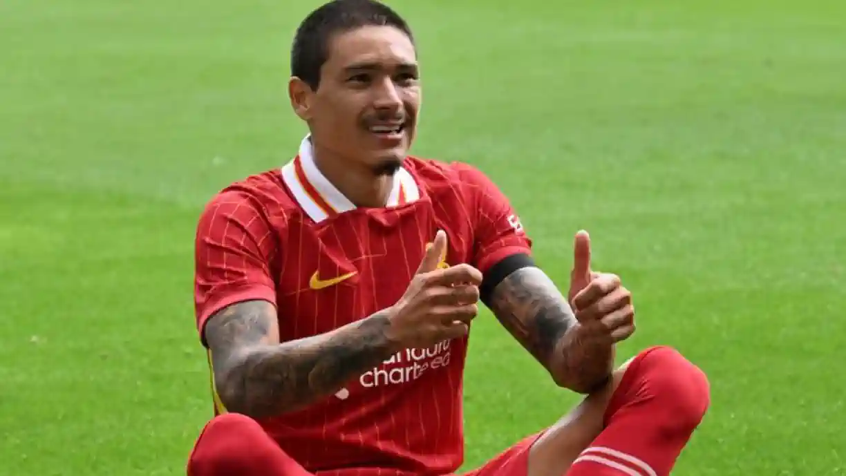 Darwin Núñez marca no Preston - Liverpool e não esquece Diogo Jota (Vídeo)