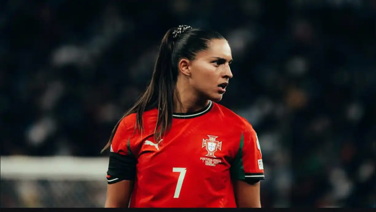 Kika Nazareth regressa aos relvados e ex Benfica admite: “É duro…”