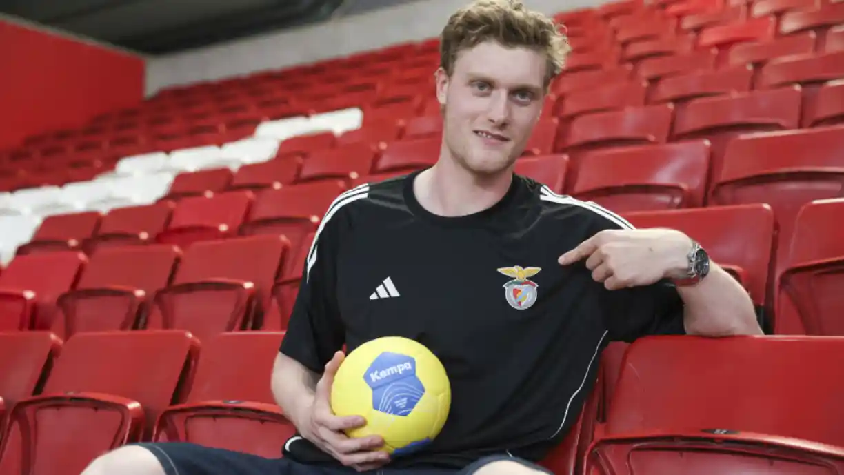 Kristian Olsen ainda agora chegou e já fala à Benfica: “Ansioso…”