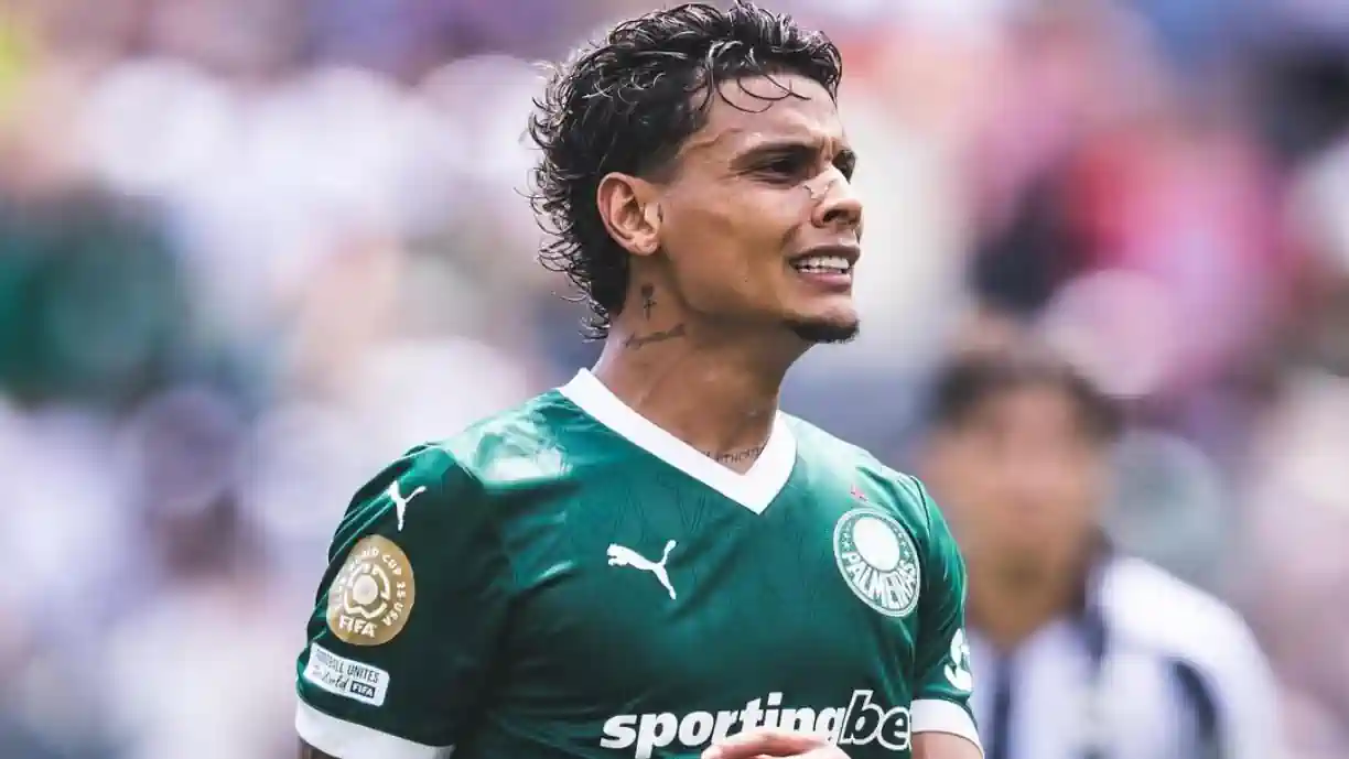 Ex-equipa de Richard Rios 'esfrega' mãos com ida para o Benfica