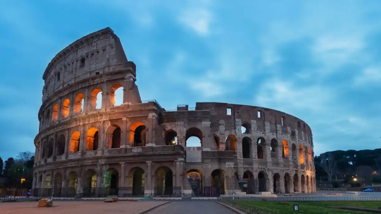 Explosão em Roma provoca meia centena de feridos