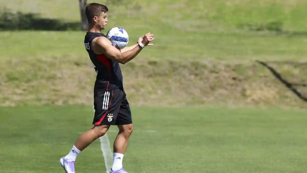 Samuel Dahl reage ao primeiro golo pelo Benfica e recebe mensagem muito especial