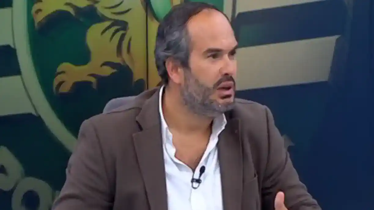 Rodrigo Roquette arrasa Benfica: Adepto do Sporting aponta dedo a...