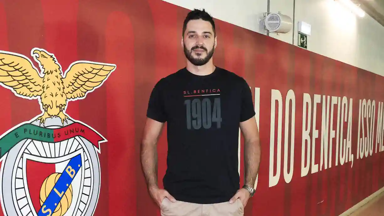 Oficial! José Silva é 'reforço' do Benfica e deixa promessa aos adeptos: "Contente"
