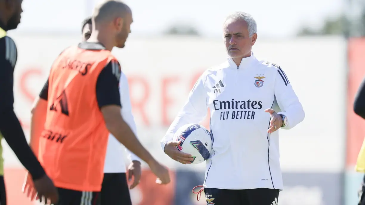 José Mourinho prepara grande alteração no Benfica para a Taça de Portugal