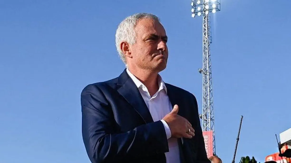 José Mourinho lembrou recentemente a influência do pai, Félix Mourinho, face à maneira como lida com as emoções após os jogos e a admiração por Eusébio