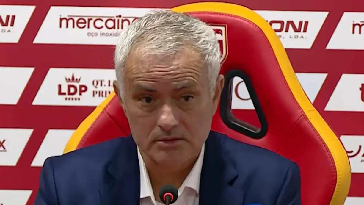 Após visar Mourinho, técnico apenas concede cinco minutos a atleta do Benfica