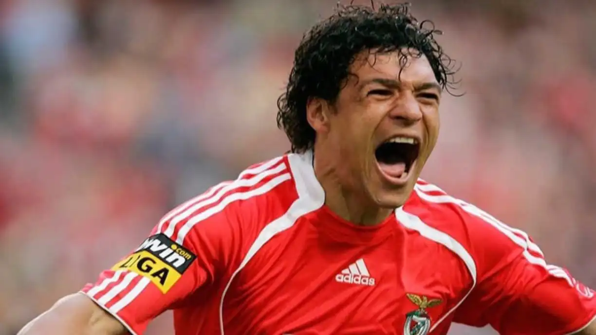 Derlei esteve no Portugal Football Globes e destacou pilar do Benfica: "Capacidade para..."