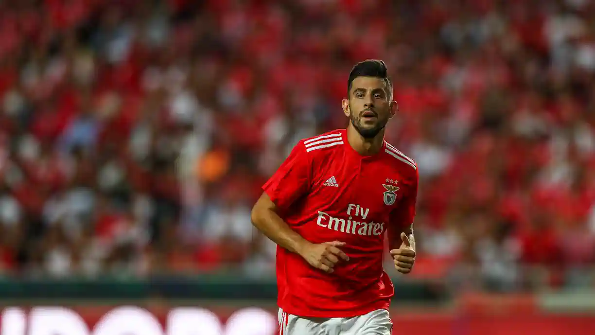 Pizzi aborda despedimento de campeão pelo Benfica e explica regresso: "O meu objetivo"