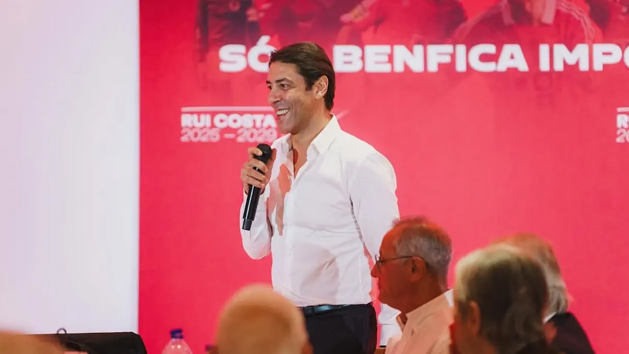 Rui Costa quer garantir estrela do Mundial de sub-20 no Benfica