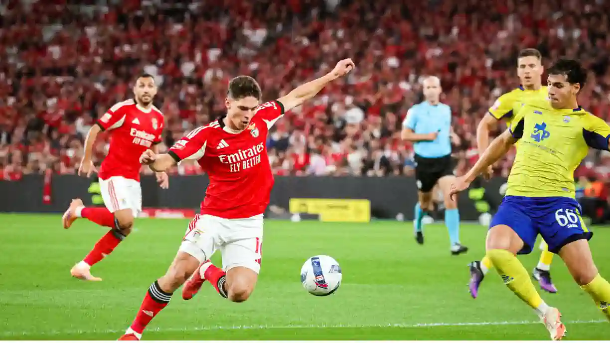 Última hora! Sudakov é dor de cabeça das grandes para o Benfica