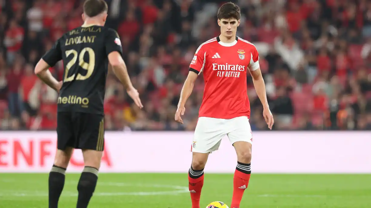 Benfica em alerta máximo para confronto frente ao Casa Pia