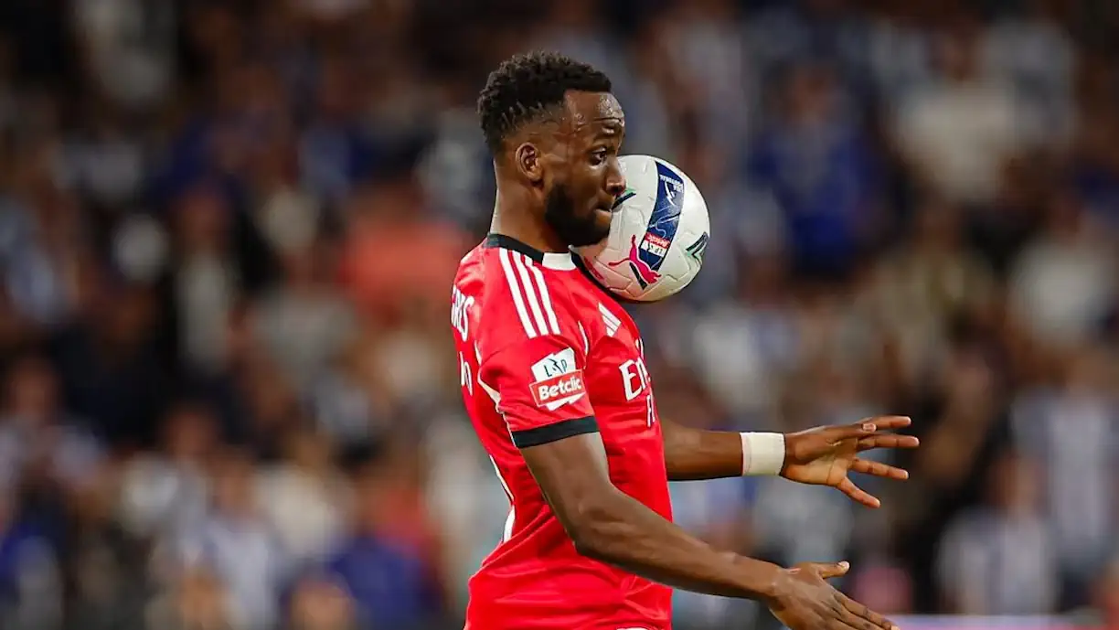 Já é conhecido o tempo de paragem de Dodi Lukebakio no Benfica