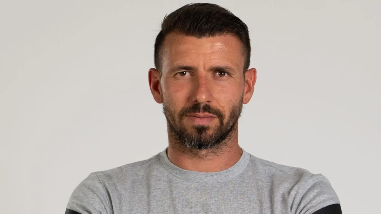 Gonçalo Brandão sem medo do Benfica antes do embate com o Arouca