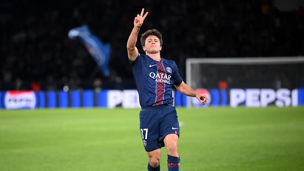 João Neves em altas! Ex Benfica confirma bom momento no PSG - Le Havre