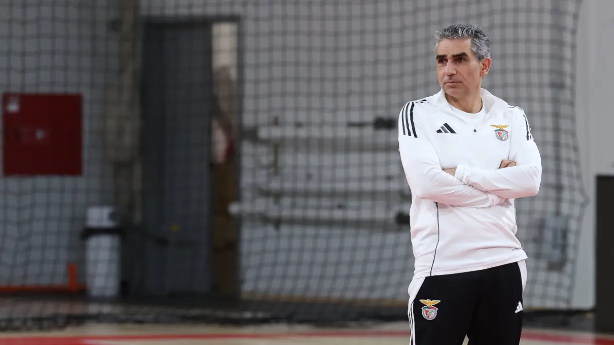 Exclusivo Glorioso 1904 - Jota González com teste de fogo no Benfica