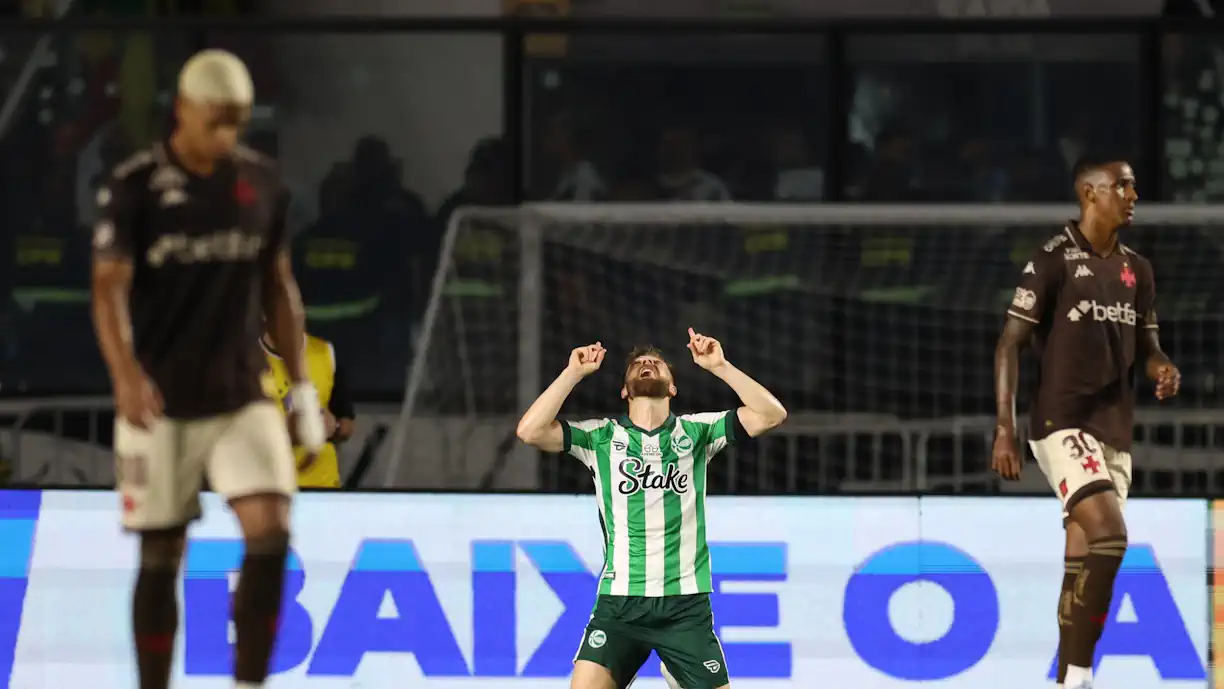 Lembra-se de Marcelo Hermes? Antigo jogador do Benfica complica vida de ex Sporting (Vídeo)