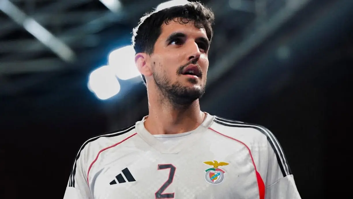 Exclusivo Glorioso 1904 - Benfica quer definir futuro de Miguel Sánchez-Migallón