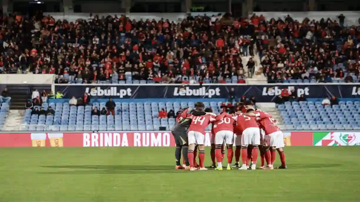 Pilar do Benfica diz que vento 'atrapalhou' no duelo frente ao Atlético: "Muitas dificuldades..."