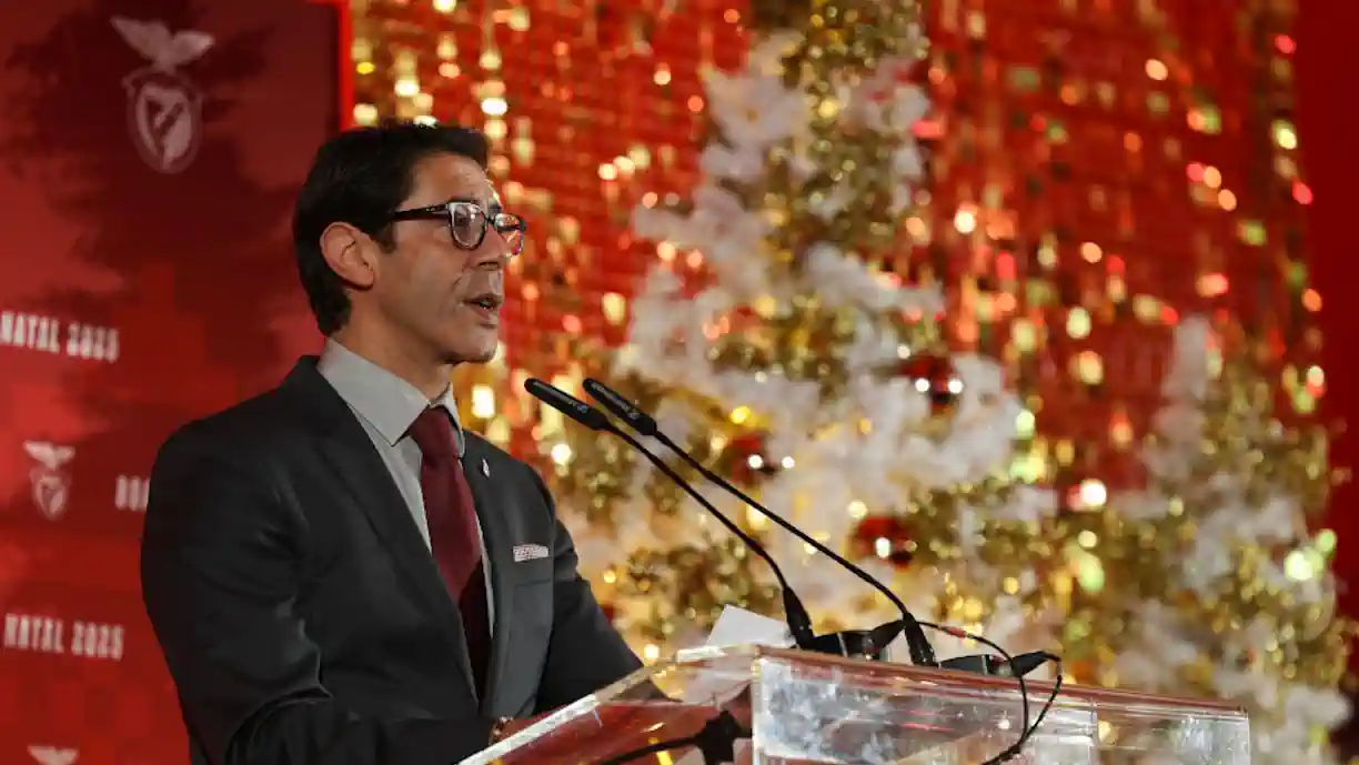 Rui Costa goza com penálti no Santa Clara – Sporting (Vídeo)