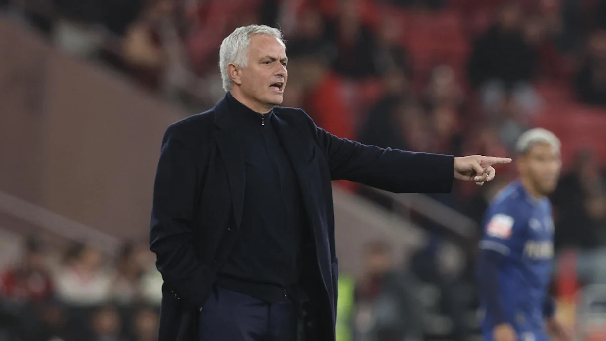 Visita ao Dragão? Ex pupilo de Mourinho faz revelação sobre técnico do Benfica: "Conseguia..."