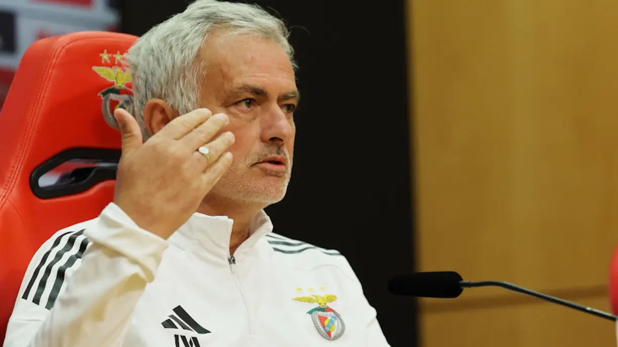 Ex dirigente do Benfica condena palavras de Mourinho: "Não tem direito a fazer-nos de parvos"